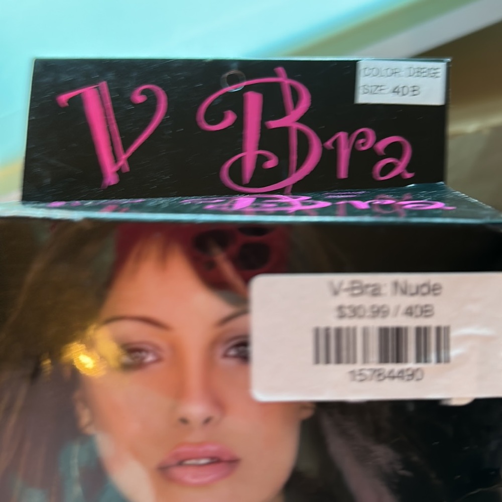 V Bra - Picture 2 of 3